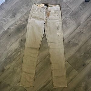 American Eagle Outfitter khaki pants